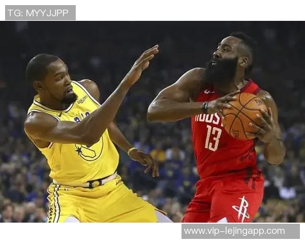 哈登坦言队友表现出色时内心矛盾既想助攻又想让他继续发挥